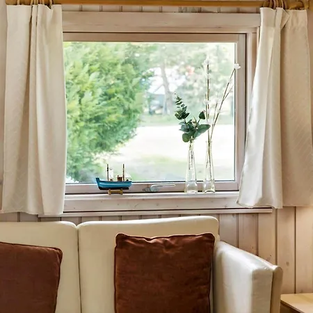 M17018-vaeggerlose-tagrorvej-2 * Bøtø By